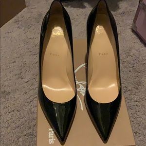 Decollete 85 patent size 39.5